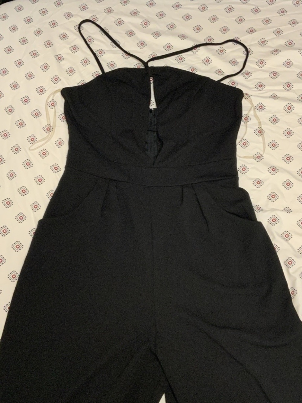 Elegant Sundae Women’s Romper Strap Black Casual Wide Leg Pockets Medium